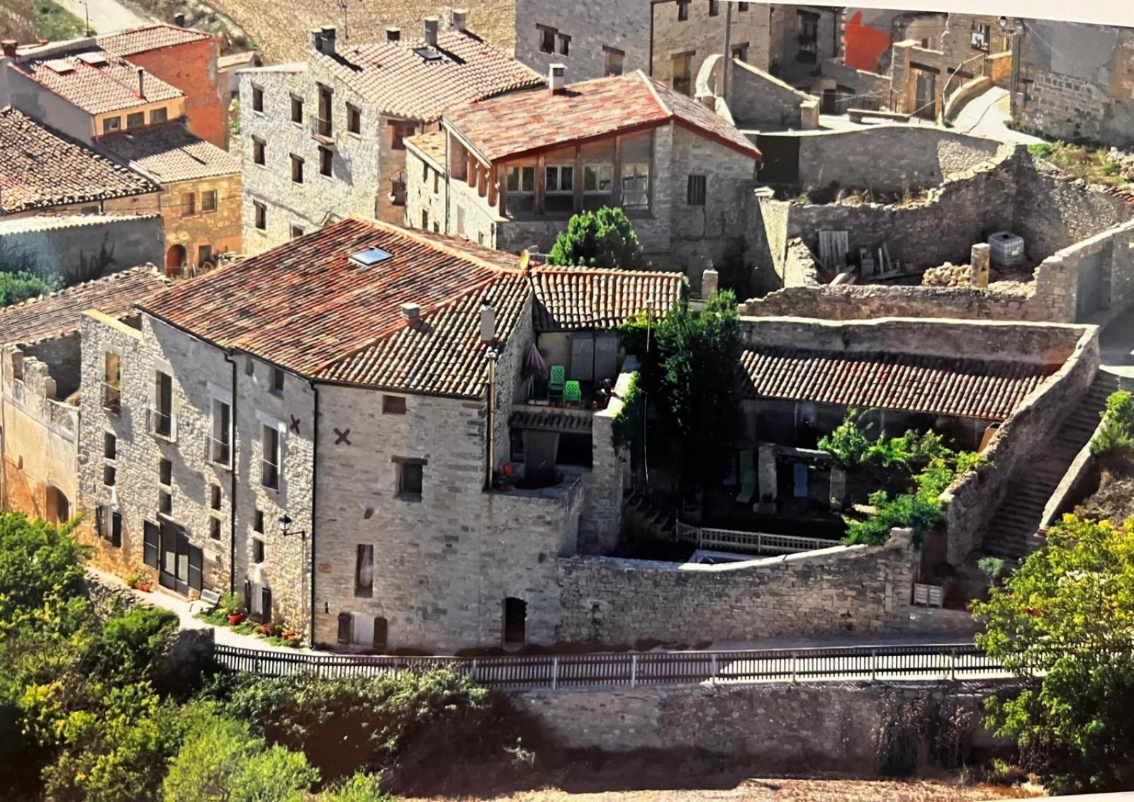 Can Gasol Turisme Rural Guialmons Экстерьер фото